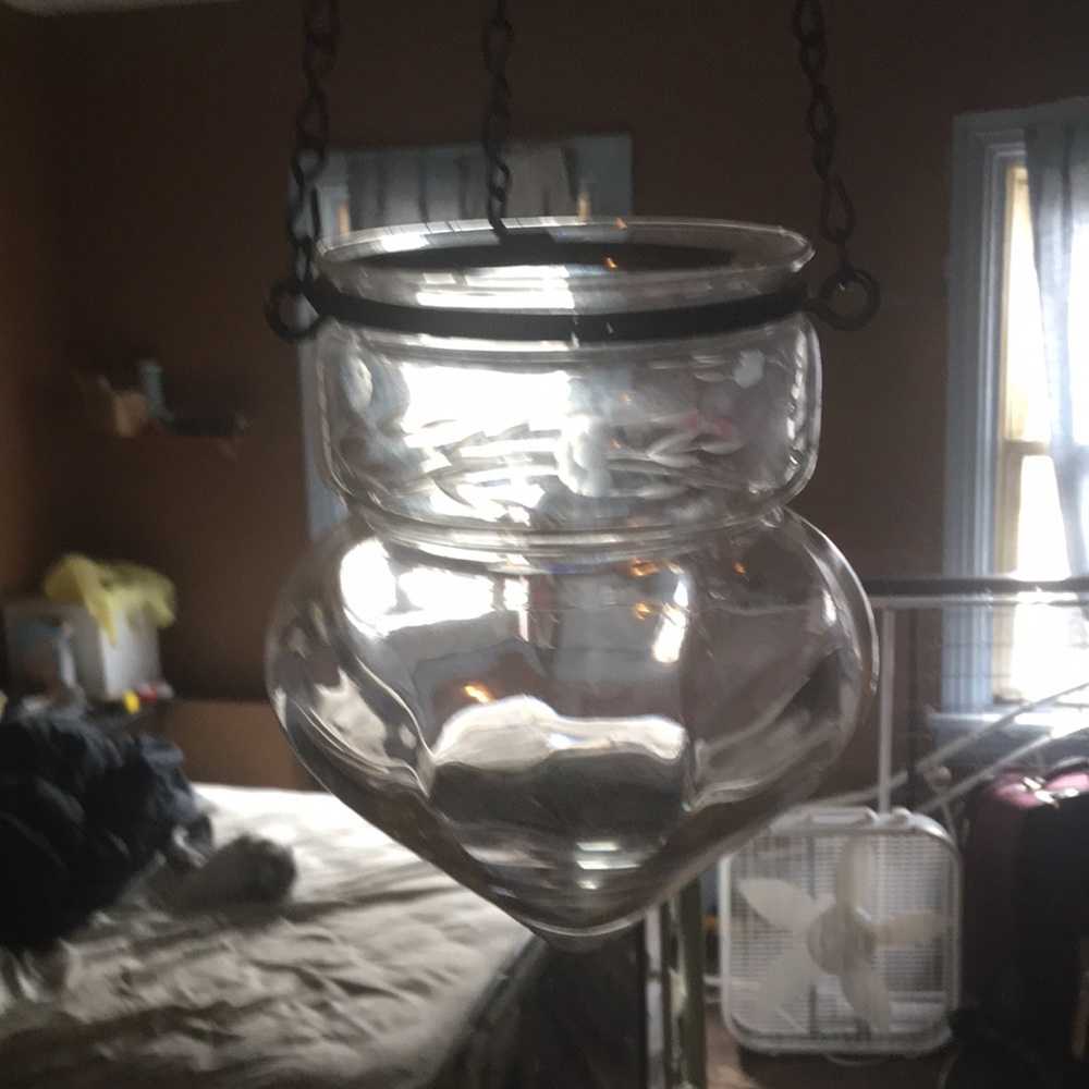 VINTAGE PRINCESS HOUSE HANGING GLASS PLANTER
